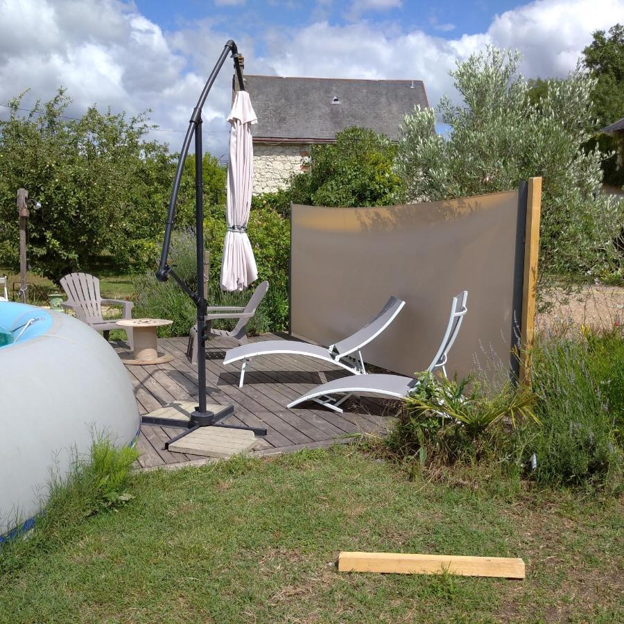 La Roulotte Du Moulin De Palet Villa Baugé Екстериор снимка